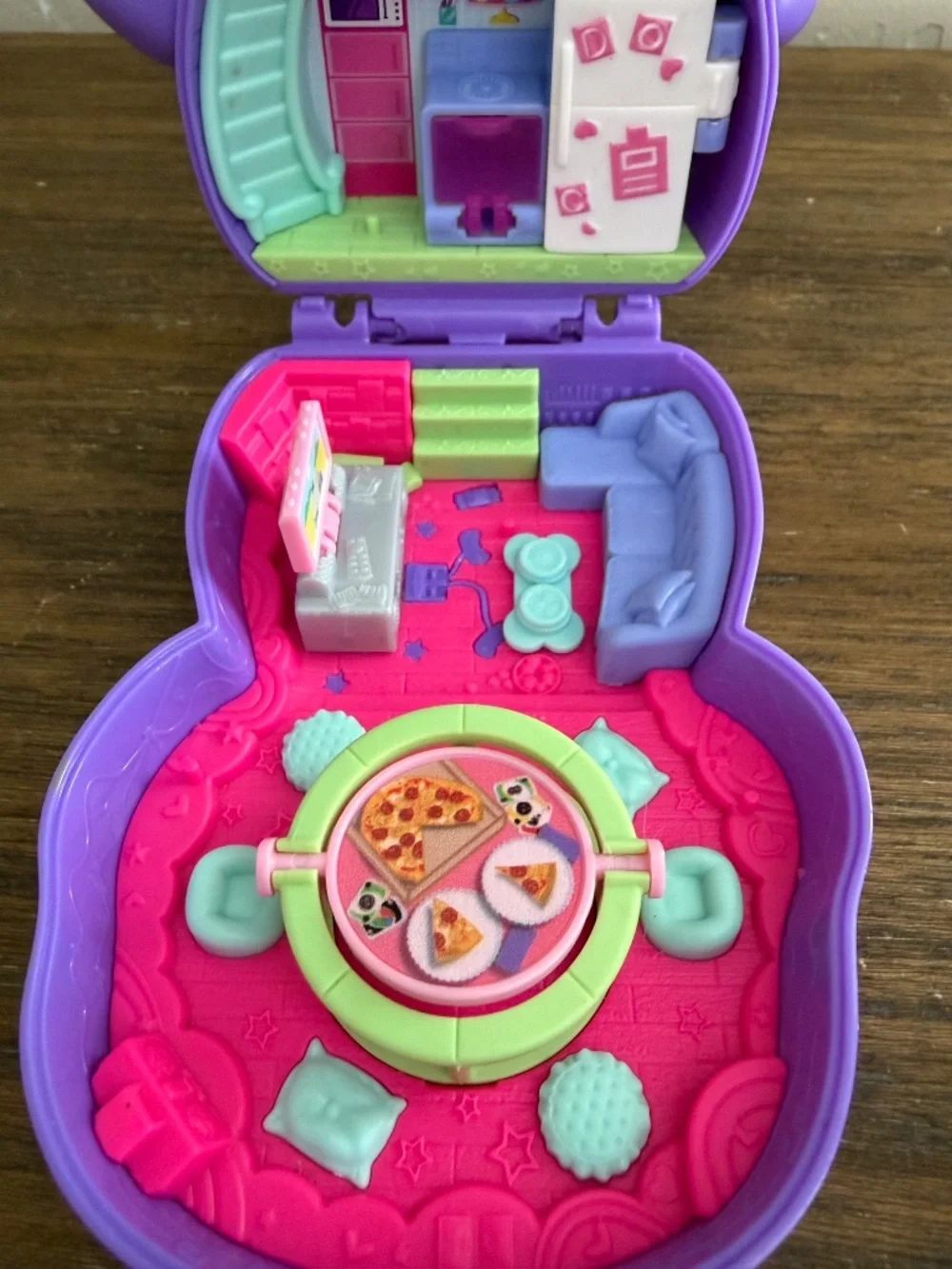 Polly Pocket Puppy Mini Play Set